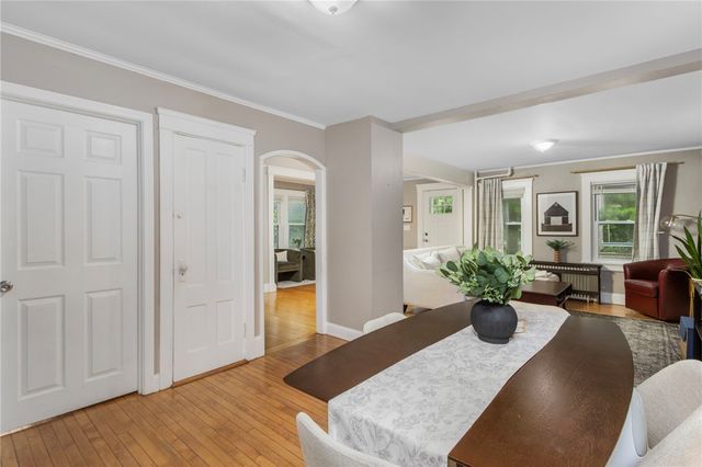 1315 New London Avenue, Cranston, RI 02920