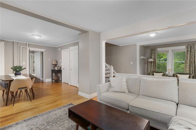 1315 New London Avenue, Cranston, RI 02920
