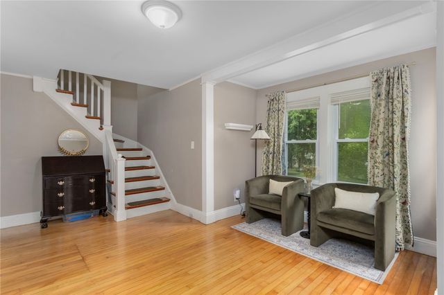 1315 New London Avenue, Cranston, RI 02920