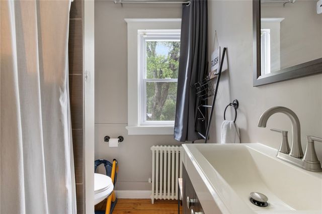 1315 New London Avenue, Cranston, RI 02920