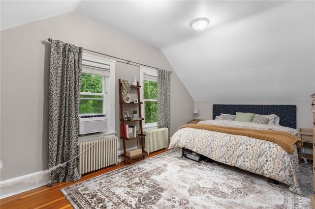 1315 New London Avenue, Cranston, RI 02920