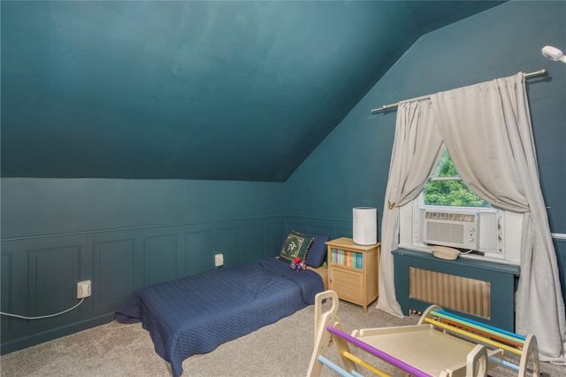 1315 New London Avenue, Cranston, RI 02920