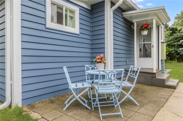 1315 New London Avenue, Cranston, RI 02920
