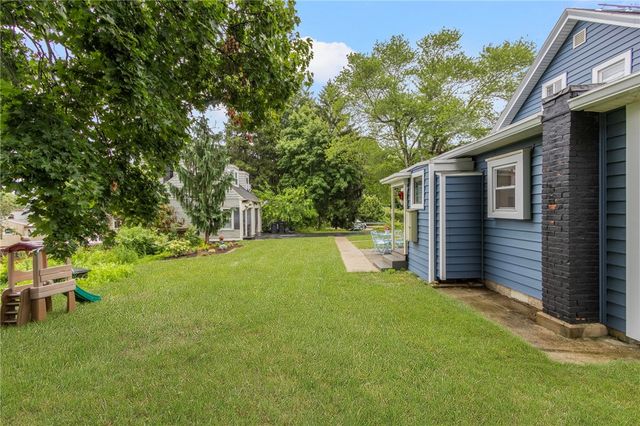 1315 New London Avenue, Cranston, RI 02920