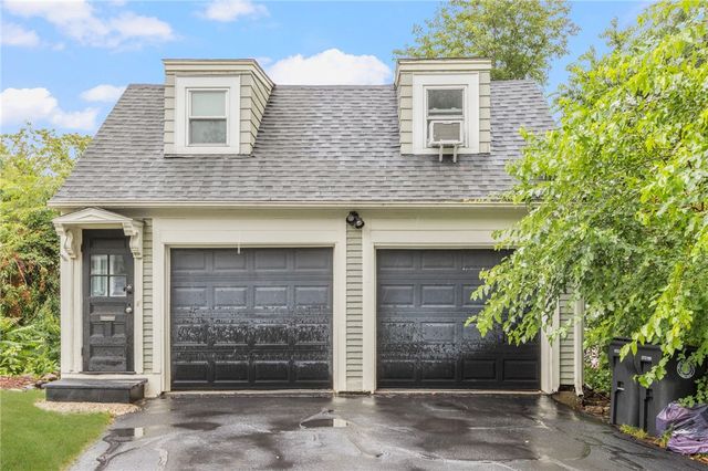 1315 New London Avenue, Cranston, RI 02920