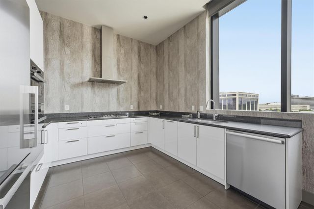 1409 Post Oak Boulevard 2203, Houston, TX 77056