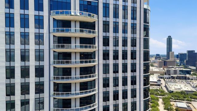 1409 Post Oak Boulevard 2203, Houston, TX 77056
