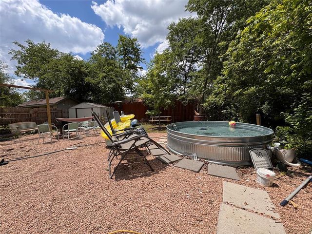 2321 Lakehurst DR, Austin, TX 78744