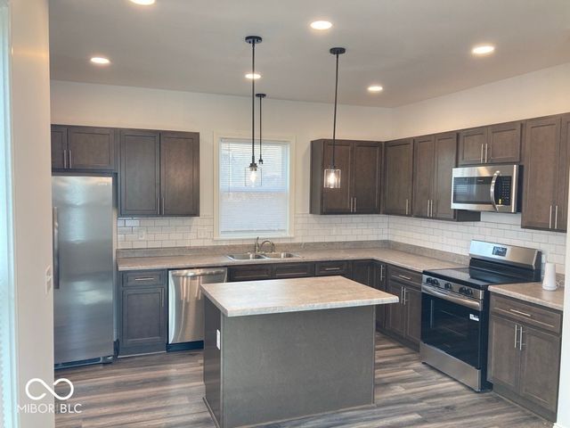 117 N Hamilton Street, Shelbyville, IN 46176