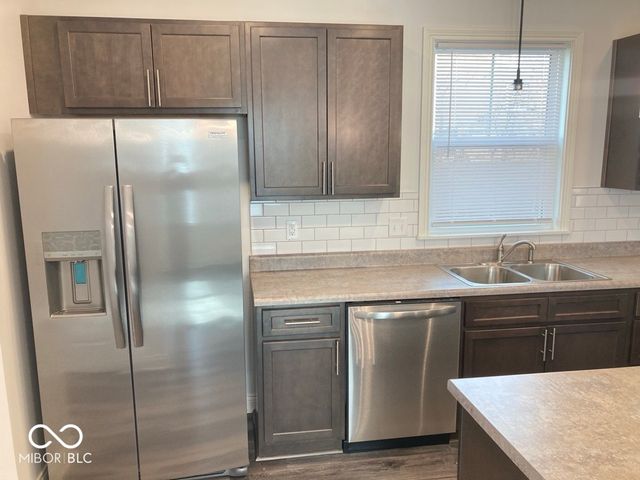 117 N Hamilton Street, Shelbyville, IN 46176
