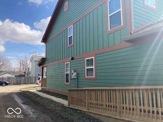 117 N Hamilton Street, Shelbyville, IN 46176
