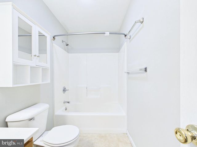15 S CHESTNUT ST, Mechanicsburg, PA 17055