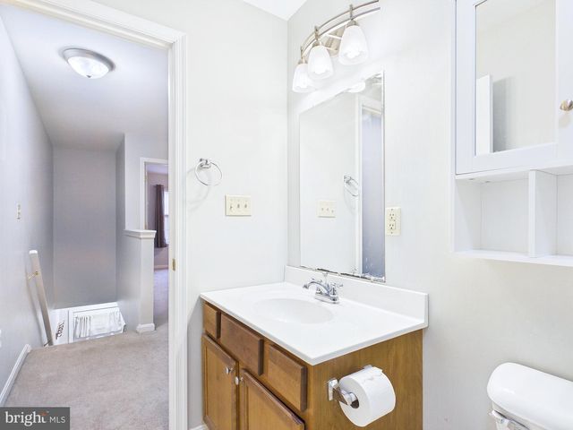 15 S CHESTNUT ST, Mechanicsburg, PA 17055