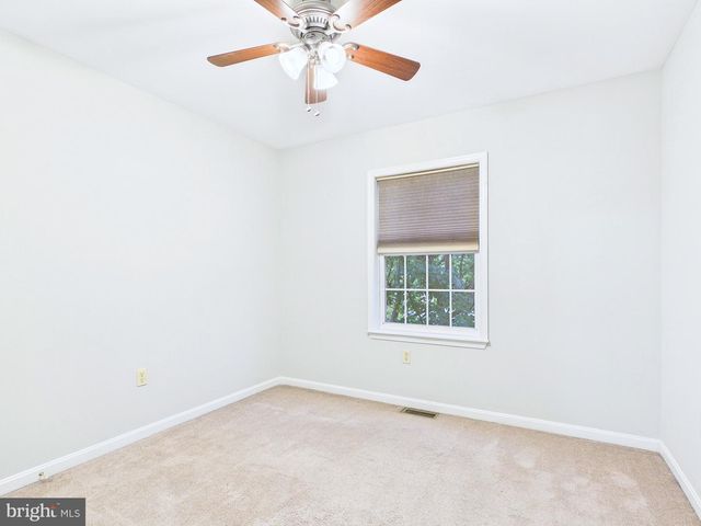 15 S CHESTNUT ST, Mechanicsburg, PA 17055