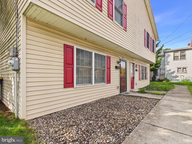 15 S CHESTNUT ST, Mechanicsburg, PA 17055