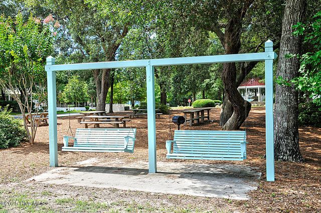 5122 Prices Creek Drive, Southport, NC 28461