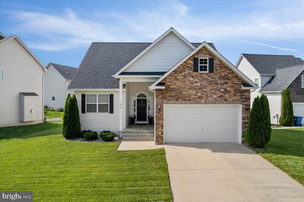 619 YEARLING DR, Prince Frederick, MD 20678