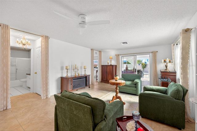 954 AVALON AVENUE, The Villages, FL 32159