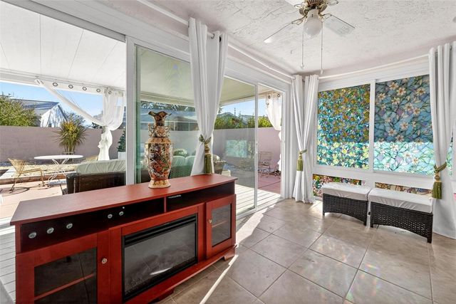 954 AVALON AVENUE, The Villages, FL 32159