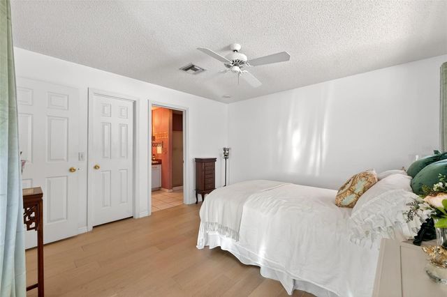 954 AVALON AVENUE, The Villages, FL 32159