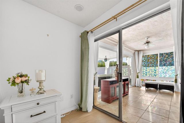 954 AVALON AVENUE, The Villages, FL 32159