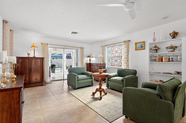 954 AVALON AVENUE, The Villages, FL 32159