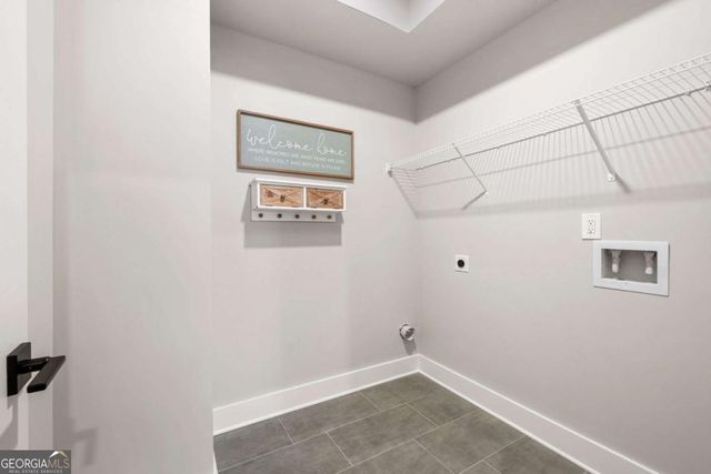 2428 Mills Bend, Decatur, GA 30034
