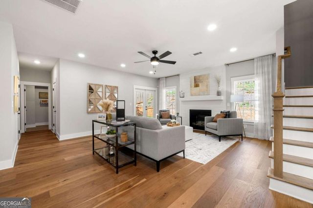 2428 Mills Bend, Decatur, GA 30034
