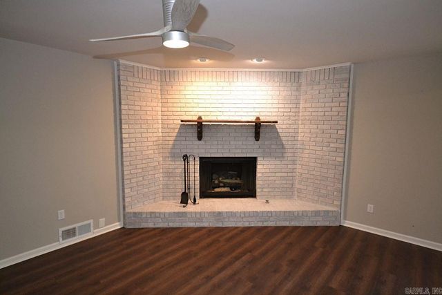 1217 Dyson Street, Sherwood, AR 72120
