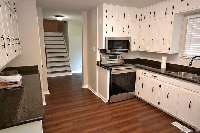 1217 Dyson Street, Sherwood, AR 72120