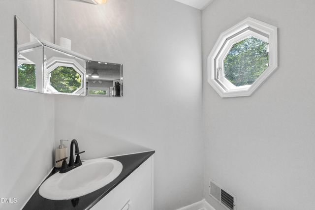 515 Poplar Drive, Raleigh, NC 27603