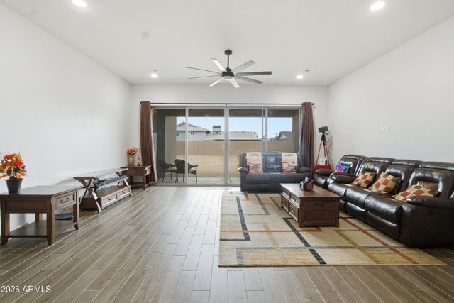 5535 W SAINT MORITZ Lane, Glendale, AZ 85306