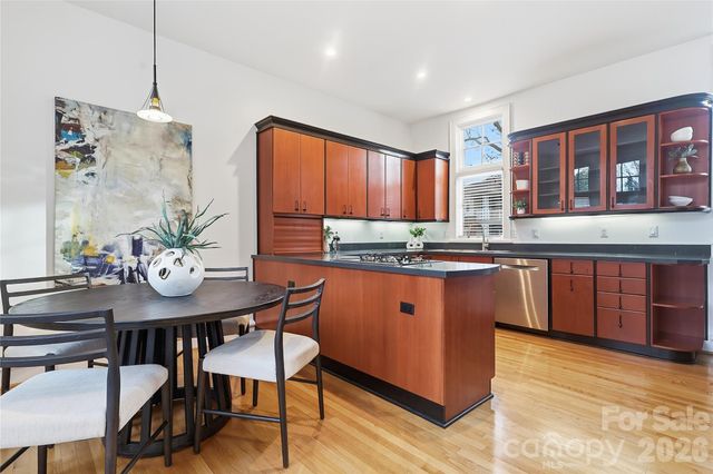 1239 Belgrave Place, Charlotte, NC 28203