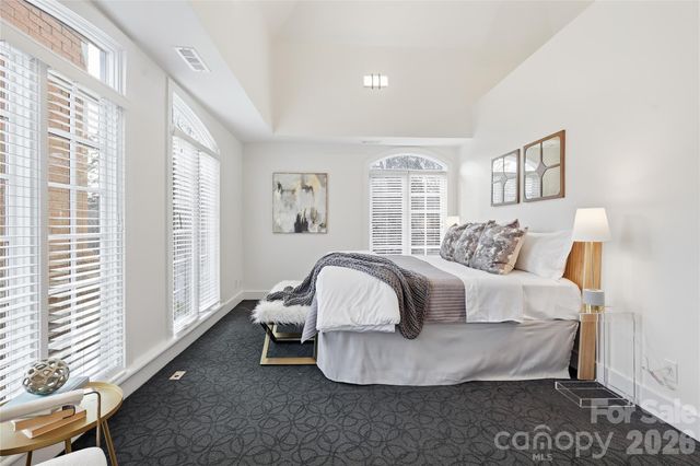 1239 Belgrave Place, Charlotte, NC 28203