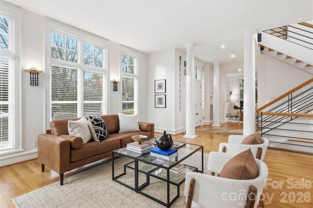 1239 Belgrave Place, Charlotte, NC 28203