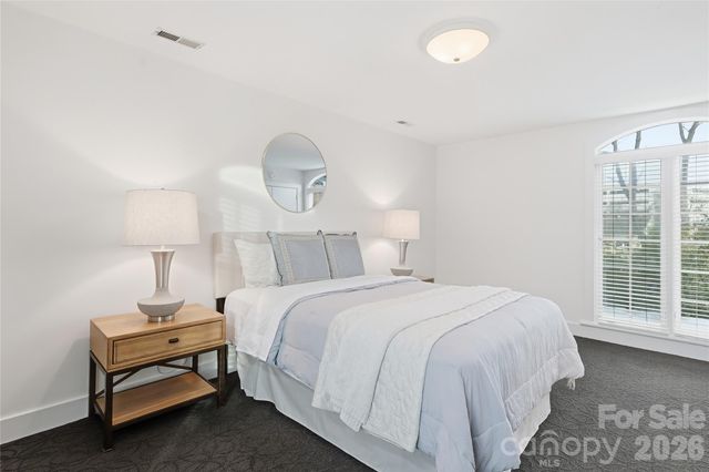 1239 Belgrave Place, Charlotte, NC 28203