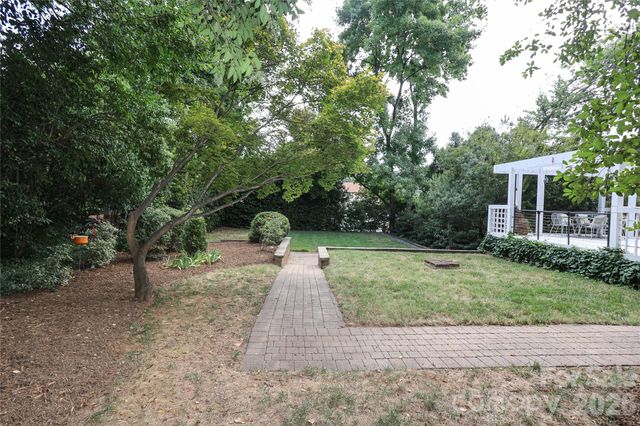 1239 Belgrave Place, Charlotte, NC 28203