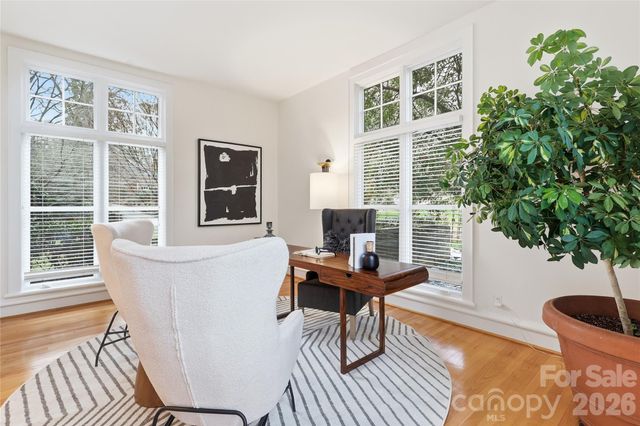 1239 Belgrave Place, Charlotte, NC 28203