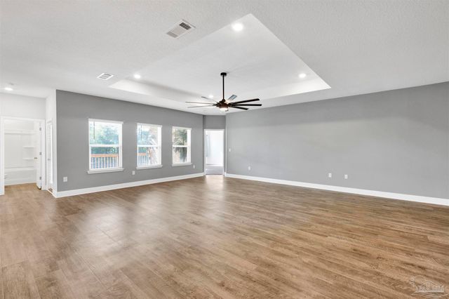 7907 Majestic Cypress Dr, Milton, FL 32583