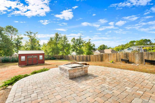 7907 Majestic Cypress Dr, Milton, FL 32583