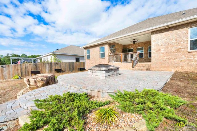 7907 Majestic Cypress Dr, Milton, FL 32583