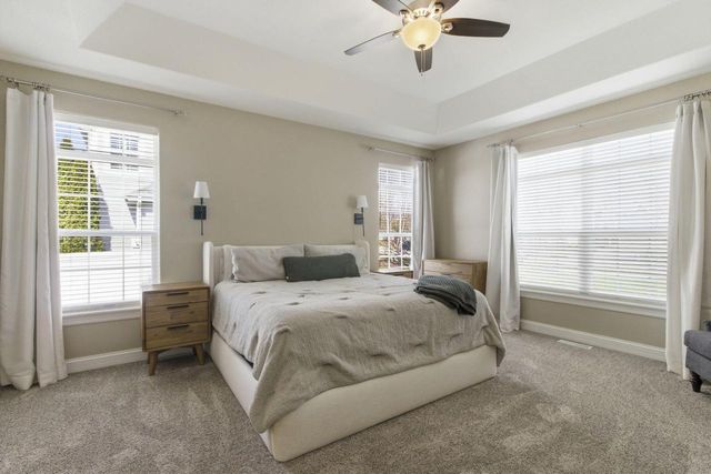 W47N863 Bobolink AVENUE, Cedarburg, WI 53012