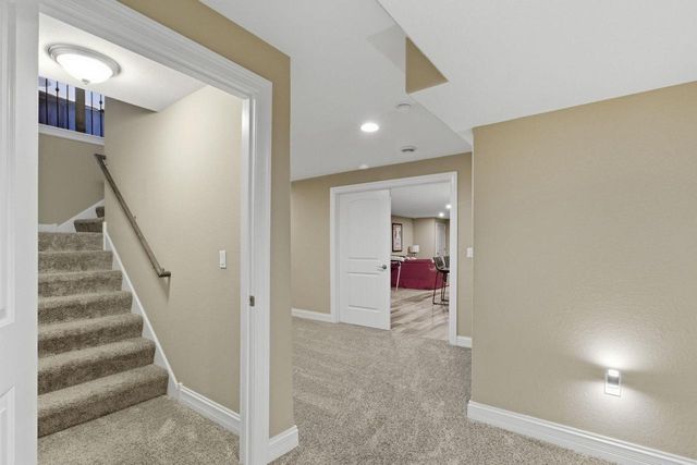 W47N863 Bobolink AVENUE, Cedarburg, WI 53012