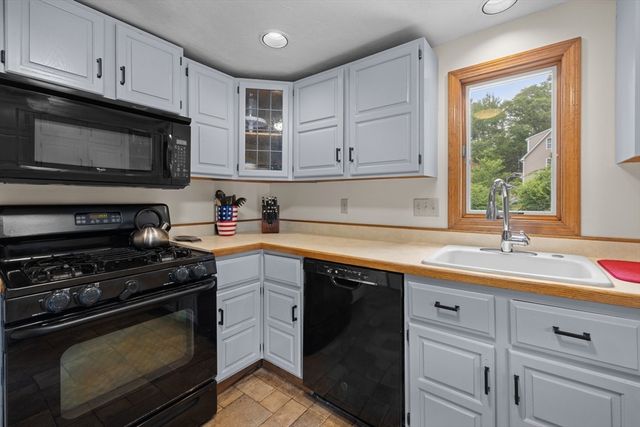 15 Walker Street, Westborough, MA 01581