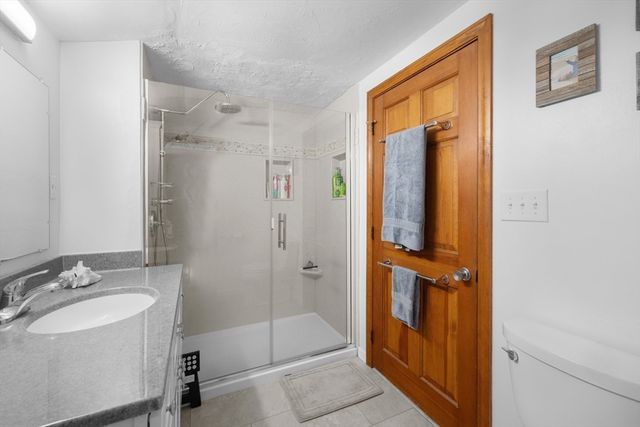 15 Walker Street, Westborough, MA 01581