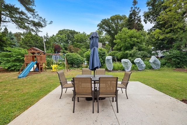 15 Walker Street, Westborough, MA 01581