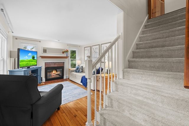 15 Walker Street, Westborough, MA 01581