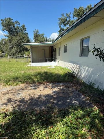 5915 Howard LN, Punta Gorda, FL 33950