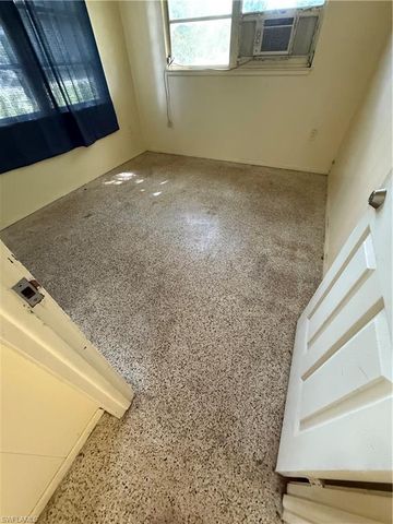 5915 Howard LN, Punta Gorda, FL 33950