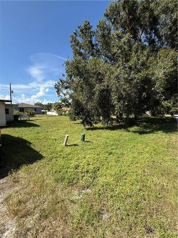 5915 Howard LN, Punta Gorda, FL 33950
